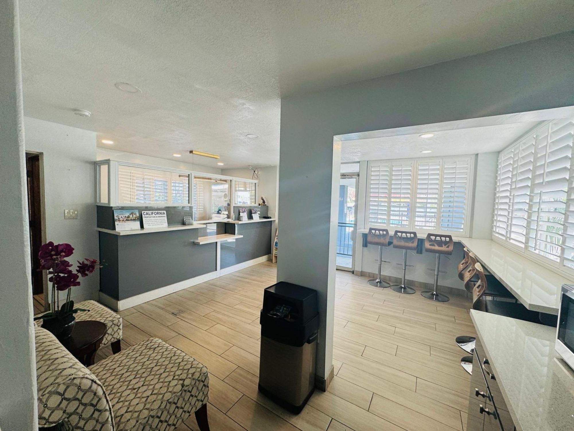 Surestay By Best Western Fresno Central Εξωτερικό φωτογραφία